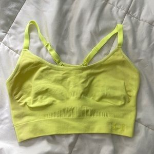 UNDER ARMOR sports bra!